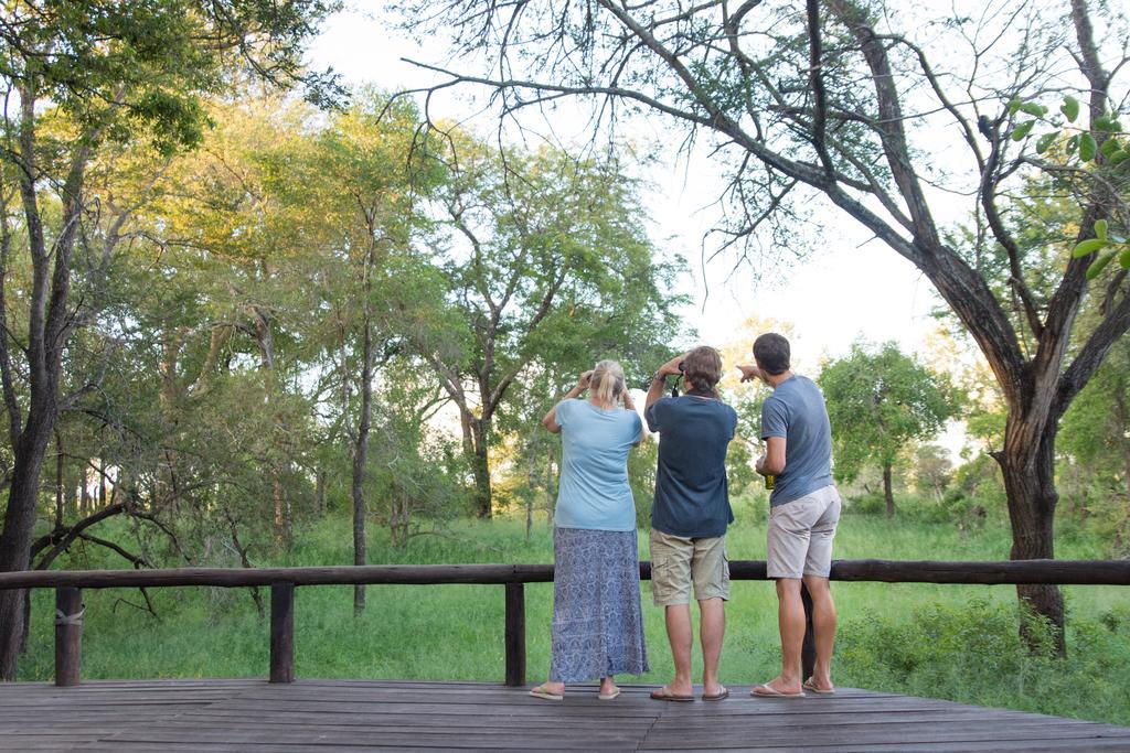 Ndzhaka Tented Camp Manyeleti Game Reserve Bagian luar foto